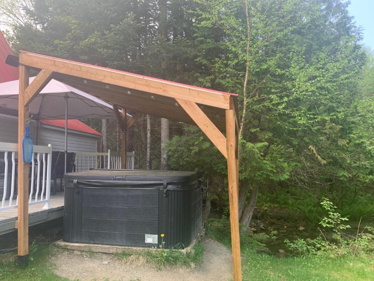 Camping Chalets Spas Pignons Rouges Saint Romain Dış mekan fotoğraf