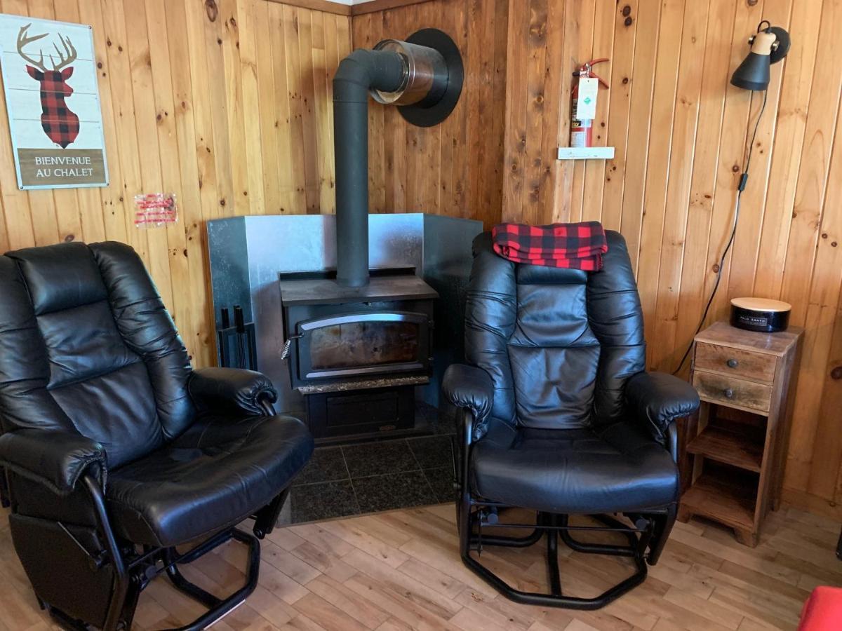 Camping Chalets Spas Pignons Rouges Saint Romain Dış mekan fotoğraf