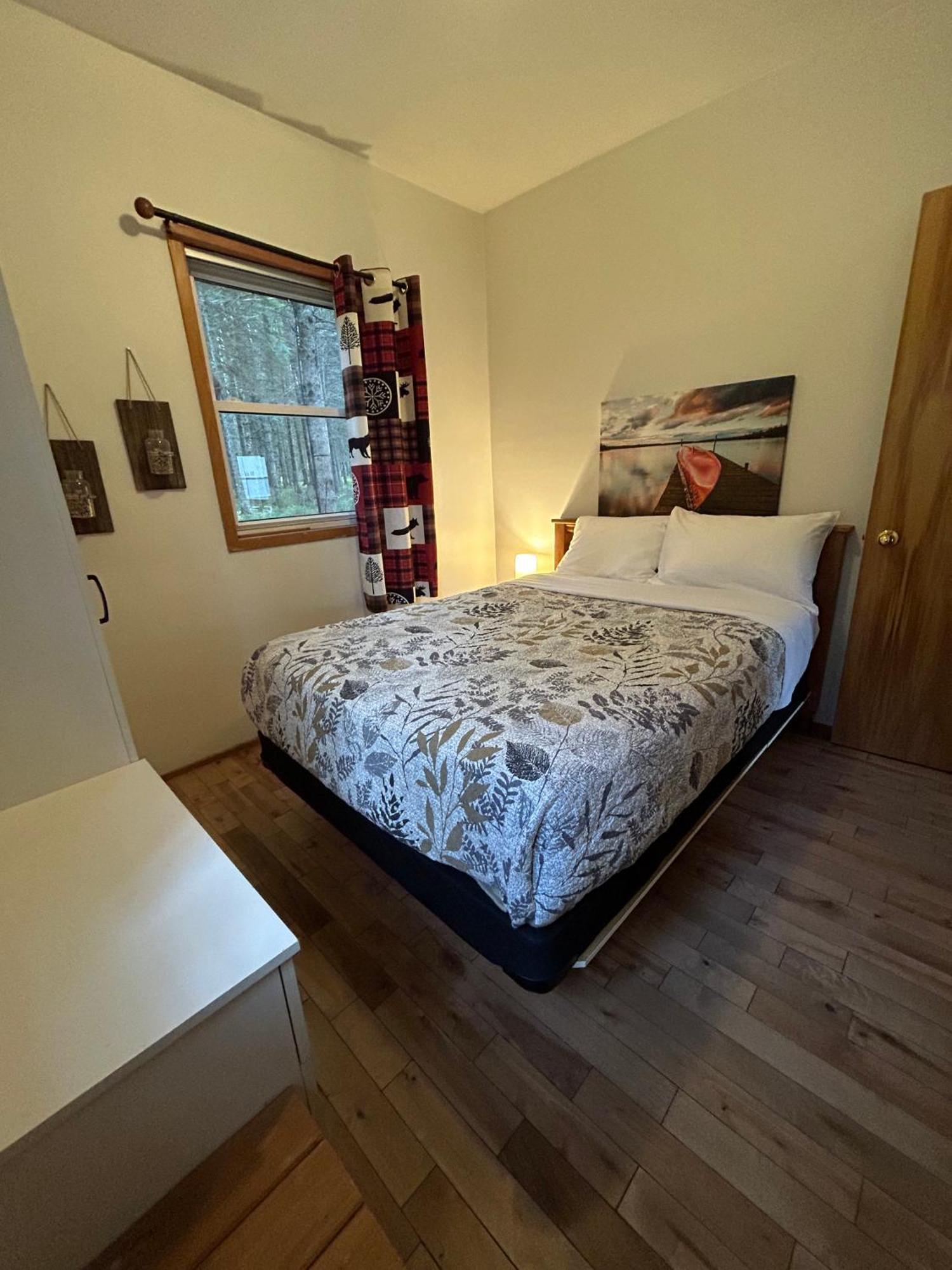 Camping Chalets Spas Pignons Rouges Saint Romain Dış mekan fotoğraf